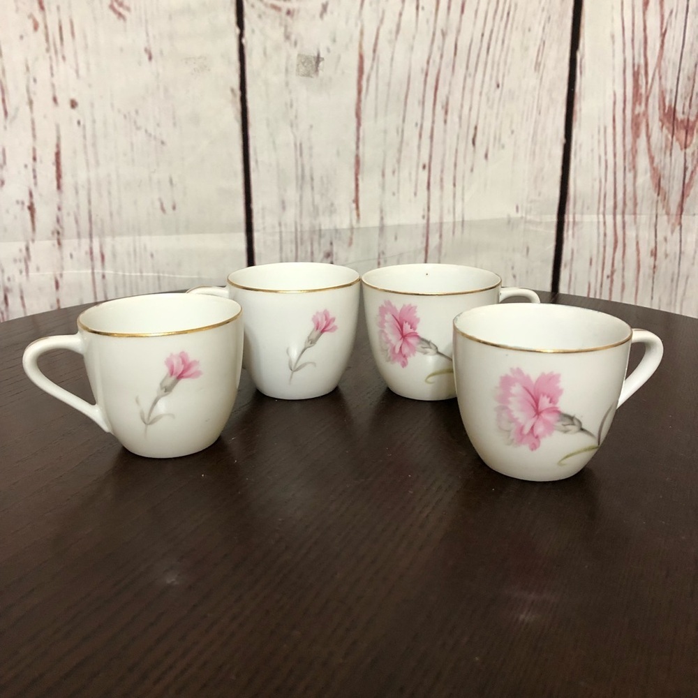 Royal Court Japan Carnation Fine China Floral Pink White Teacup Set of 4 Vintage